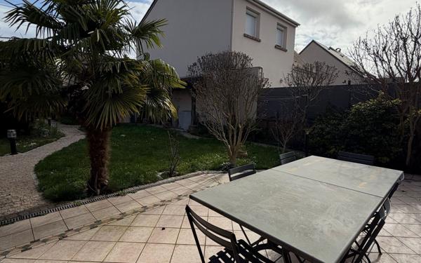 Maison à vendre    5 pièces •  Savigny-sur-Orge