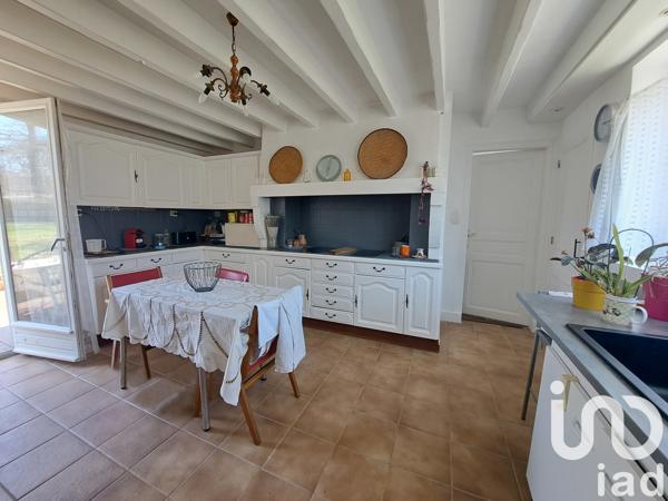 Maison à vendre 6 pièces 145 m² Saint-Just-en-Chaussée