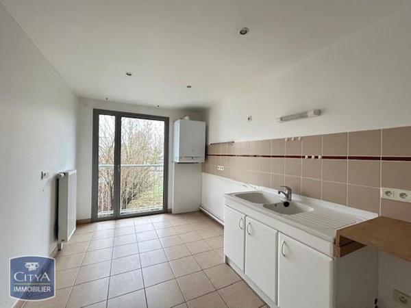 Appartement à louer 4 pièces 102.1m²