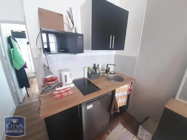 Appartement à louer 2 pièces 25m² Saumur (49400)