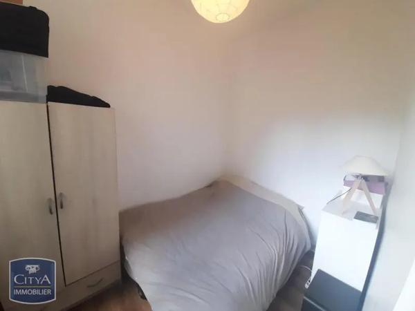 Appartement à louer 2 pièces 25m² Saumur (49400)