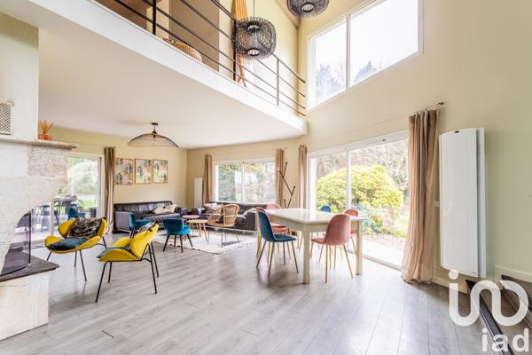 Maison à vendre 7 pièces 218 m² Cestas