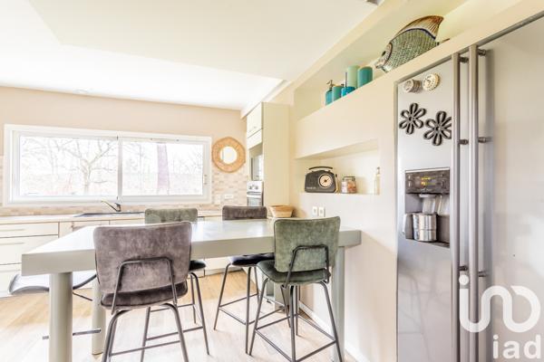 Maison à vendre 7 pièces 218 m² Cestas