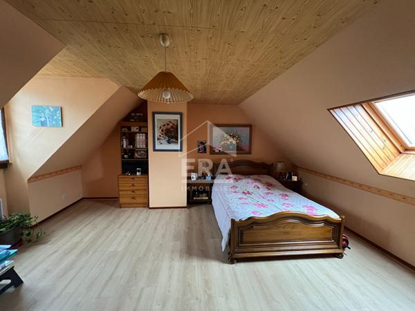 A Vendre Maison Meaux 5 pièce(s)  sous sol total jardin clos de 840 m²