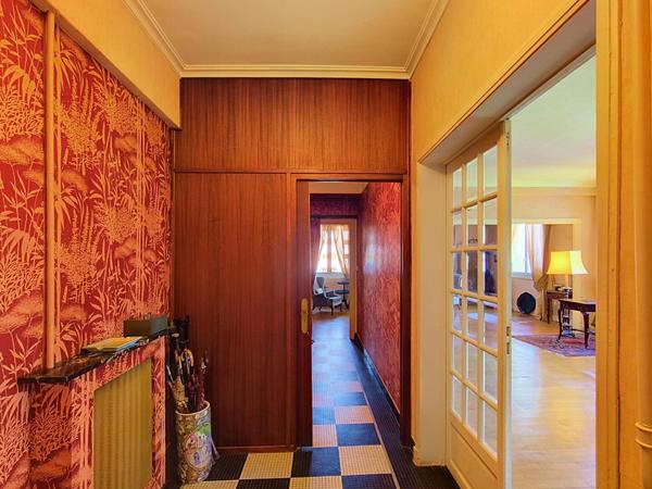 Appartement quartier de Siam- Garage privatif.