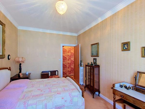 Appartement quartier de Siam- Garage privatif.