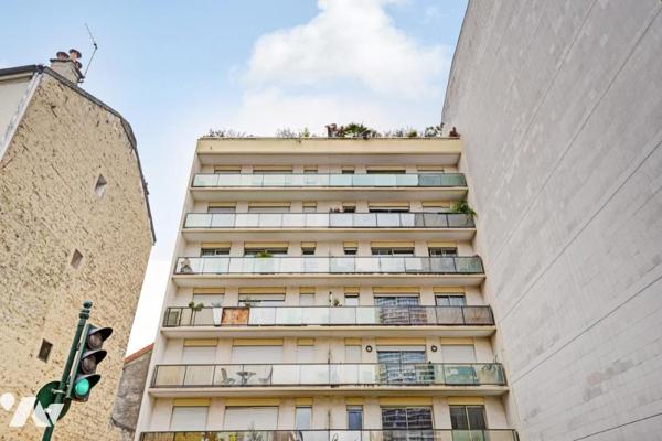 Bel appartement 2 pièces avec balcon, cave et parking – Puteaux, quartier résidentiel
