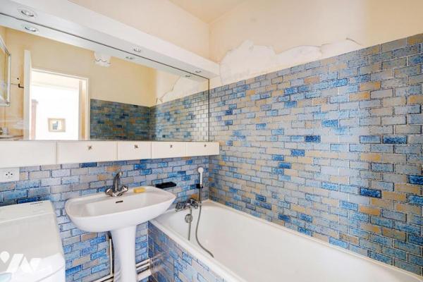 Bel appartement 2 pièces avec balcon, cave et parking – Puteaux, quartier résidentiel