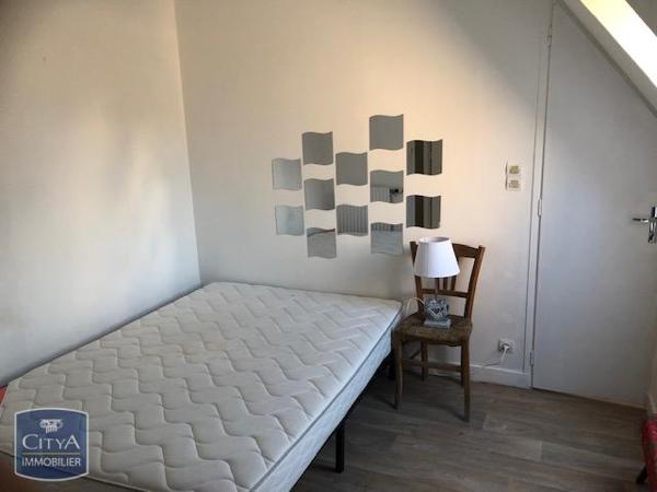 Appartement à louer 3 pièces 76.65m²