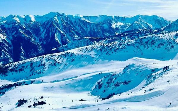 Hôtel de 17 chambres à réouvrir - Ax les Thermes