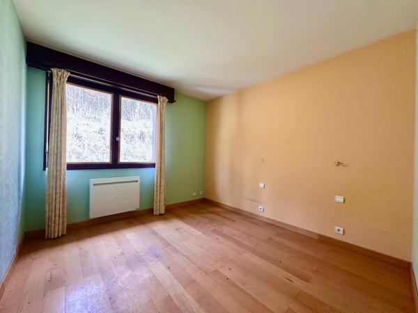 Hôtel de 17 chambres à réouvrir - Ax les Thermes