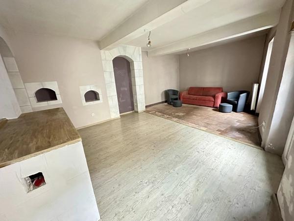 Vente Maison 3 pièces 100 m2 à Saint-Astier