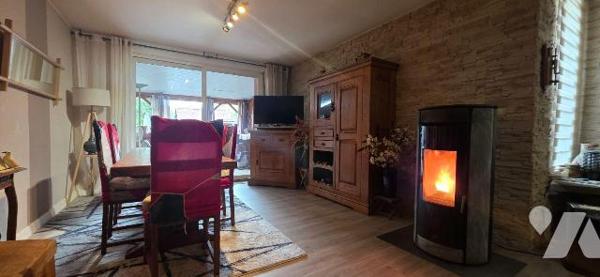 Maison à Vendre SEMI-PLAIN PIED à Fresnes-sur-Escaut (59970)

Cette maison de 94 m² est situé...