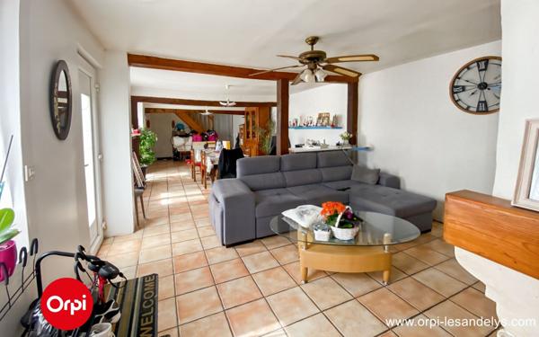 Maison à vendre    5 pièces • 111 m2 Les Andelys