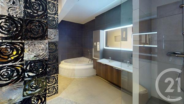 Appartement T4 à vendre  4 pièces - 142 m2 BESANCON - 25