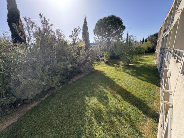 Montfavet (84140) Agroparc – Etudiant- Studio 25 m² avec terrasse et parking – 1er étage - Agroparc Montfavet (Avignon)