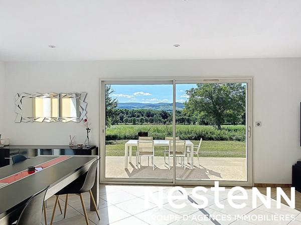 A vendre : Maison de plain pied - 4 chambres - vue magnifique - au calme - secteur Creches-Sur-Saone