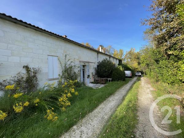 Maison à vendre  2 pièces - 350 m 2   LUSSAC  - 33