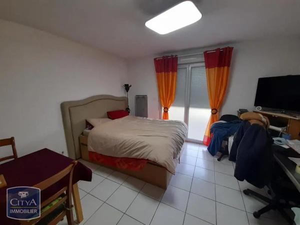 Appartement à louer 3 pièces 55.85m² Layrac (47390)