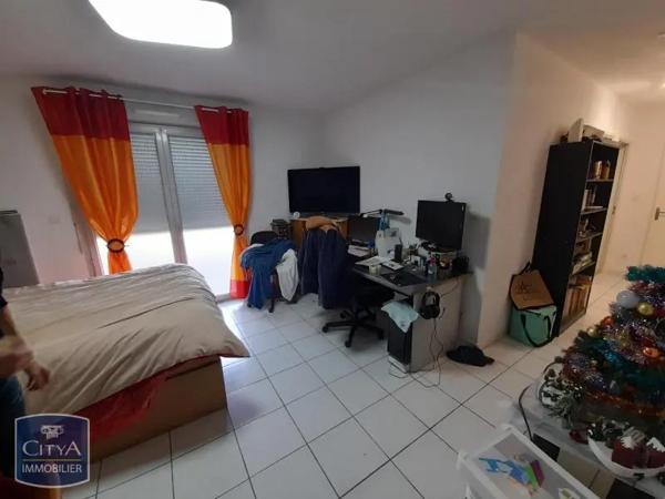 Appartement à louer 3 pièces 55.85m² Layrac (47390)