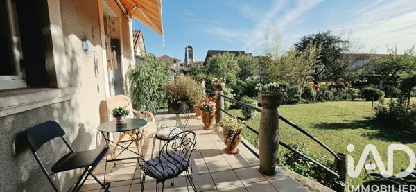 Maison à vendre 6 pièces 156 m² Saint-Astier