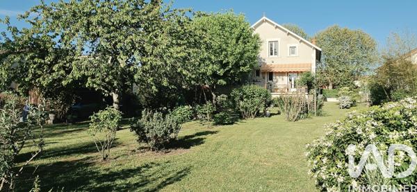 Maison à vendre 6 pièces 156 m² Saint-Astier