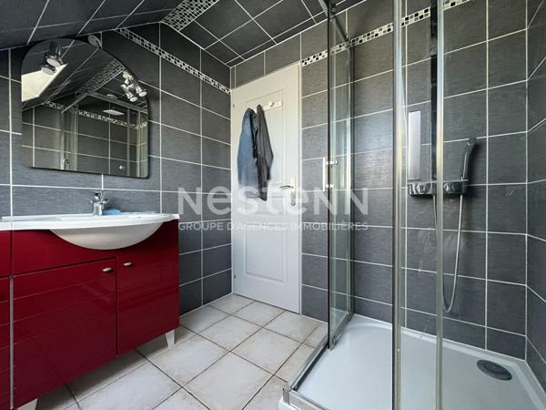 Maison à vendre Plumelec, 138 m², 4 chambres avec 1000 m² de terrain.