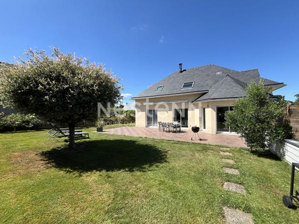 Maison à vendre Plumelec, 138 m², 4 chambres avec 1000 m² de terrain.