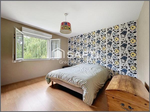 Maison individuelle, sans vis-à-vis avec Jardin.