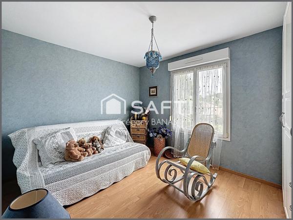 Maison individuelle, sans vis-à-vis avec Jardin.