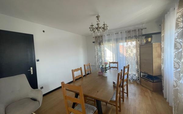 Maison à vendre    9 pièces • 269,05 m2 Souffelweyersheim