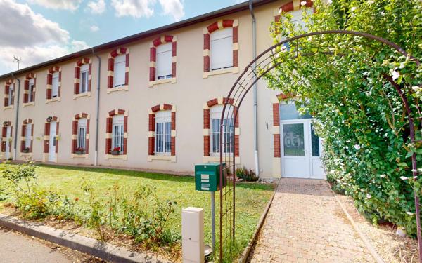 Appartement à vendre    6 pièces • 180 m2 Labry