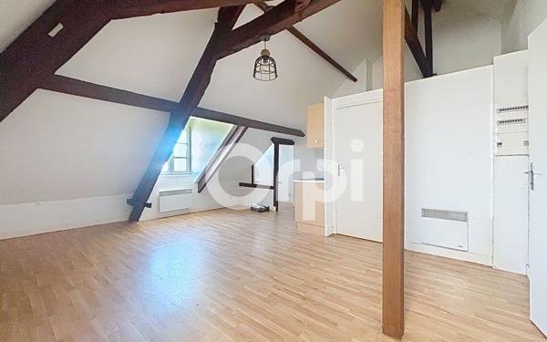 Appartement à louer    1 pièce •  Brive-la-Gaillarde