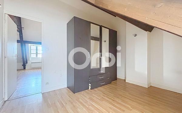 Appartement à louer    1 pièce •  Brive-la-Gaillarde