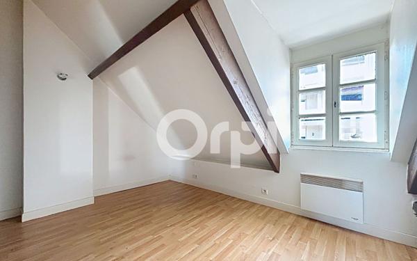 Appartement à louer    1 pièce •  Brive-la-Gaillarde