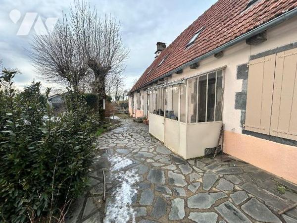 Maison auvergnate en pierres à rénover ? Drignac-Ally (Cantal)

Située dans un petit hameau p...