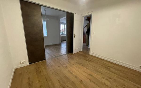 Maison à vendre    3 pièces • 73,21 m2 Arcueil