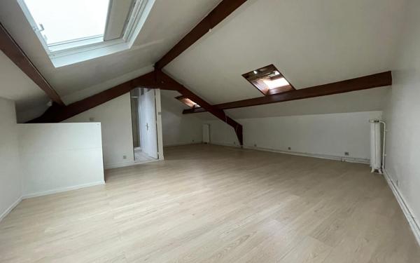 Maison à vendre    3 pièces • 73,21 m2 Arcueil