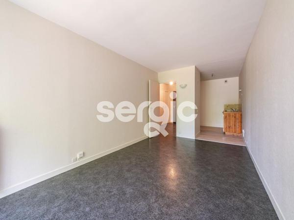 Achat 2 Pieces 48 49000 Angers oue5567