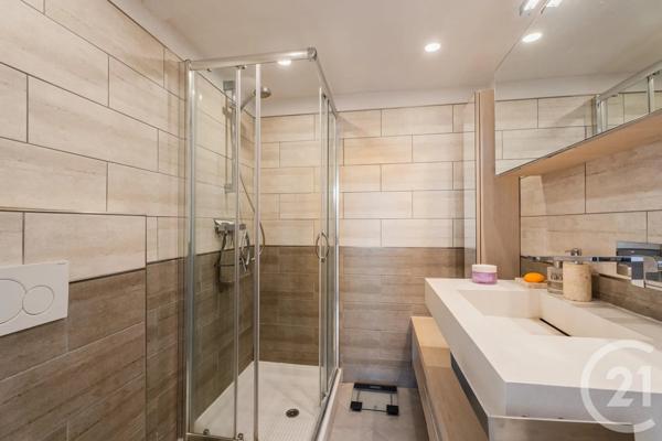 Appartement F3 à vendre  3 pièces - 139,18 m 2   BEAULIEU SUR MER  - 06