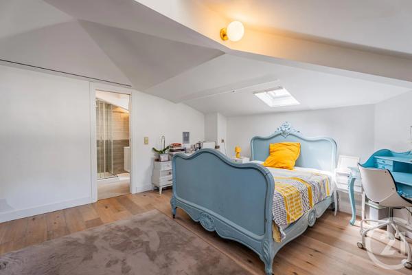 Appartement F3 à vendre  3 pièces - 139,18 m 2   BEAULIEU SUR MER  - 06