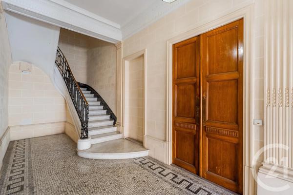Appartement F3 à vendre  3 pièces - 139,18 m 2   BEAULIEU SUR MER  - 06
