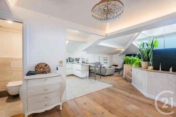 Appartement F3 à vendre  3 pièces - 139,18 m 2   BEAULIEU SUR MER  - 06
