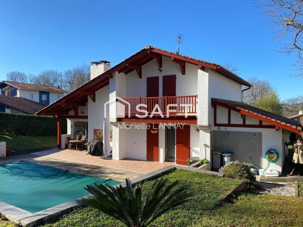 Maison sur le golf de Bassussarry