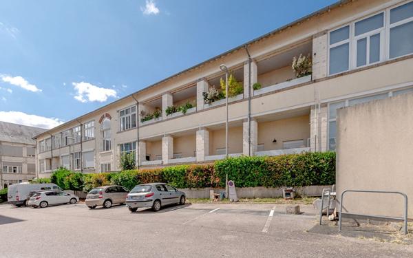 Appartement à vendre    4 pièces • 133,28 m2 Limoges