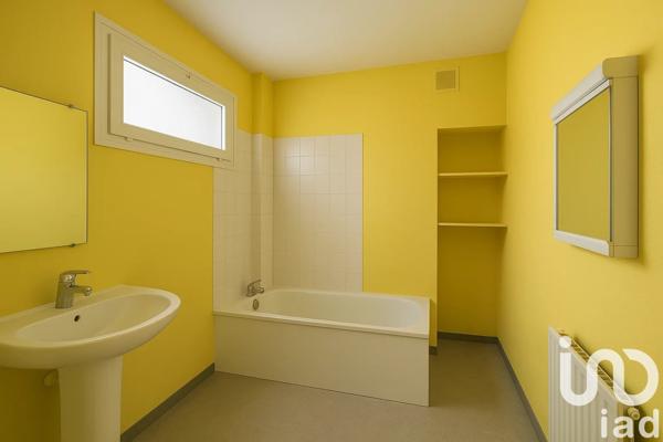 House for sale 4 rooms 72 m² Cugnaux