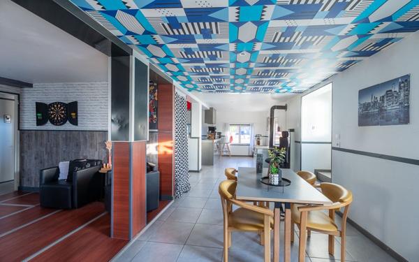 Maison à vendre    8 pièces • 413 m2 Tournus