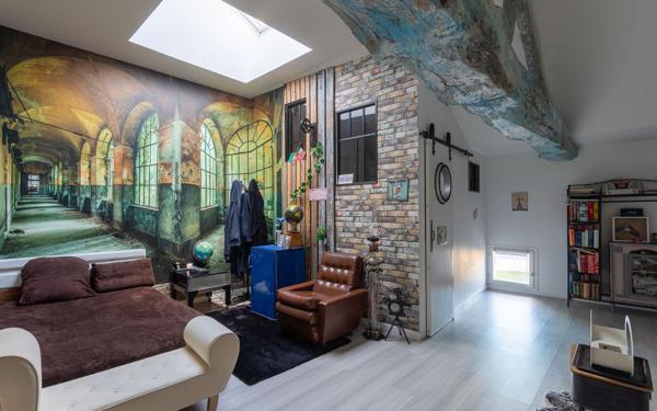 Maison à vendre    8 pièces • 413 m2 Tournus