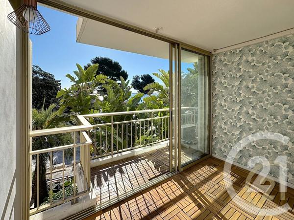 Appartement F2 à vendre  2 pièces - 35 m 2   MANDELIEU LA NAPOULE  - 06