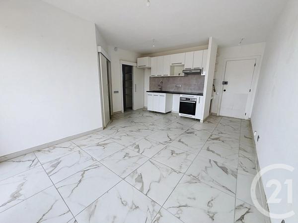 Appartement F2 à vendre  2 pièces - 35 m 2   MANDELIEU LA NAPOULE  - 06